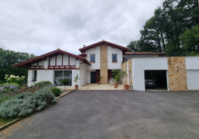 Address not available!, 3 Chambres Chambres, ,1 Salle de bainsSalle de bain,Maison,Acheter,larrotzako bidea,1081 Address not available!, 3 Chambres Chambres, ,1 Salle de bainsSalle de bain,Maison,Acheter,larrotzako bidea,1081